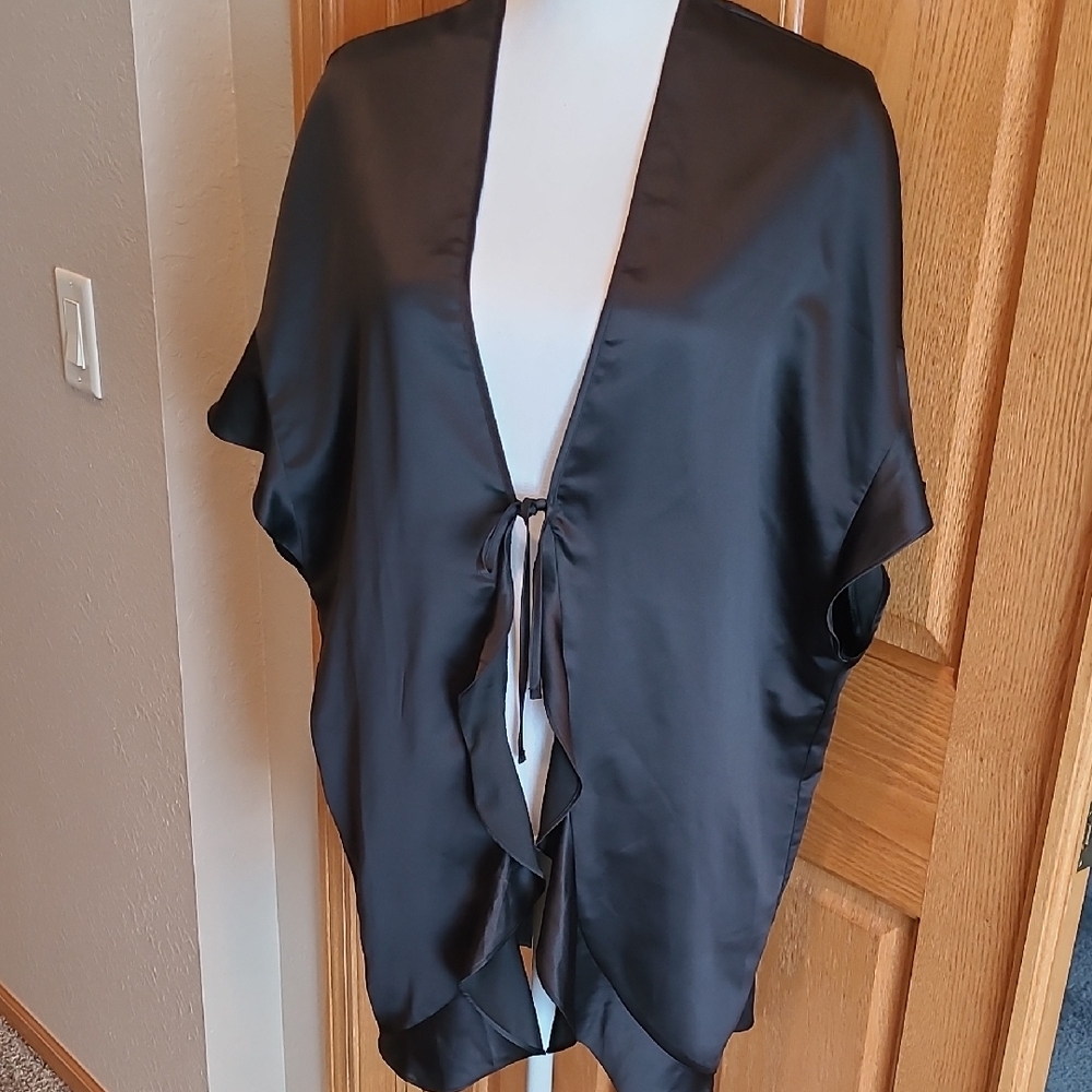 Victoria's Secret Satin One-Size Front Tie Ruffled Robe